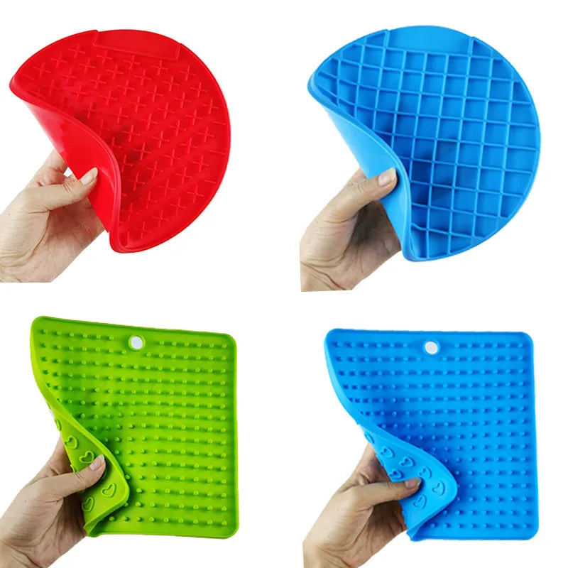 Pawsome Calming Lick Mat (Anti-Anxiety Pet Feeder)
